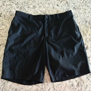 Nike men’s golf shorts